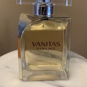 Vanitas Perfume by Versace Women Fragrance Eau De Parfum Spray 3.4 oz 100 ml EDP